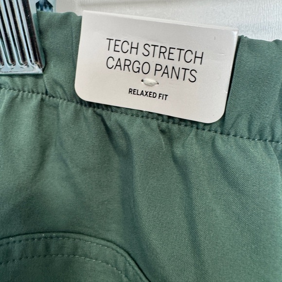 PINK by Victoria’s Secret Women's Green Cargo Pants - Picture 2 of 15